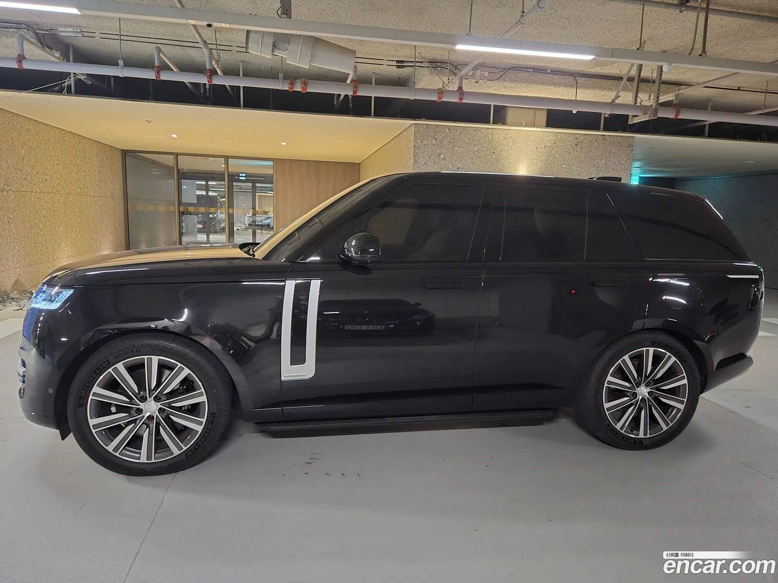 Land Rover Range Rover 2025 — 11