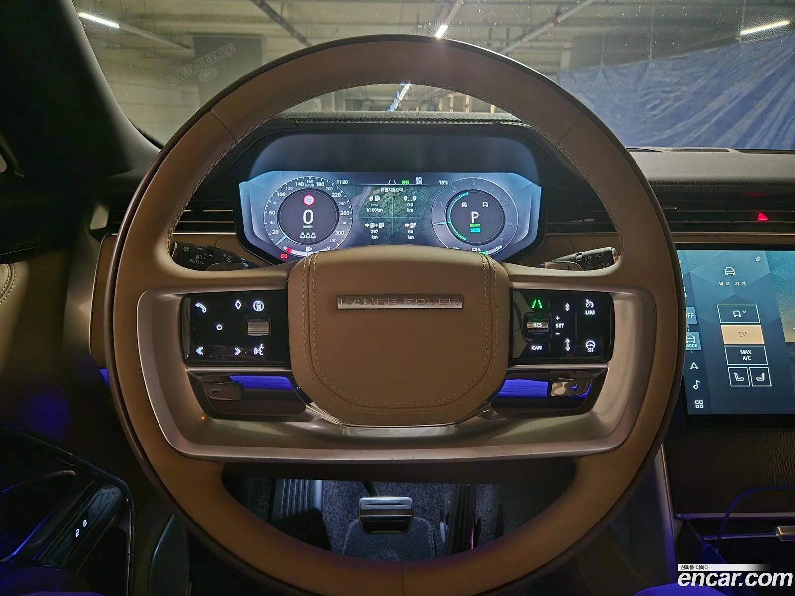 Land Rover Range Rover 2025 — 2