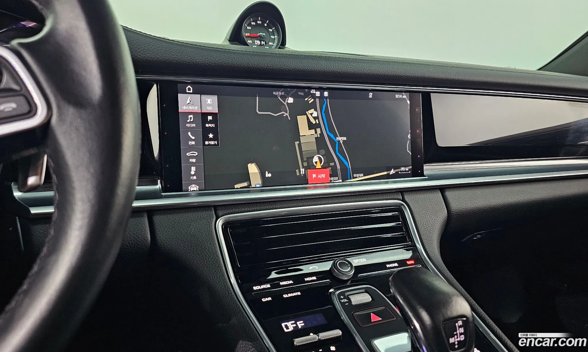 Porsche Panamera 2020 WP0AA2974LL102319 — 3
