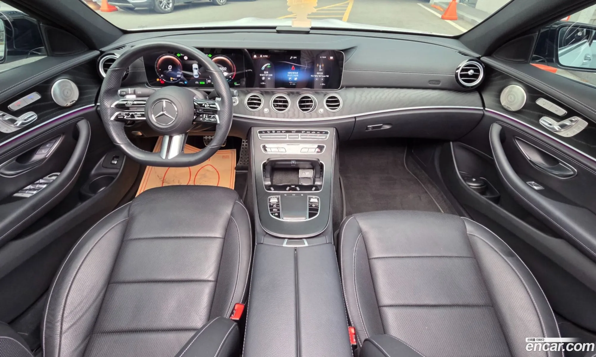Mercedes-Benz E-Class W213 2022 — 12