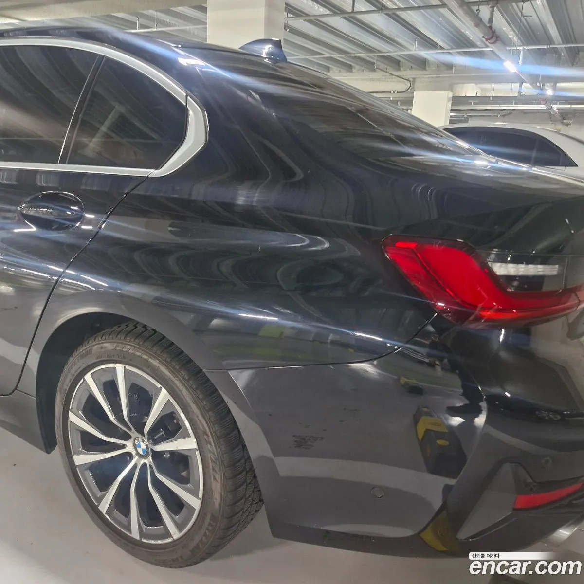 BMW 3 Series 2020 — 3