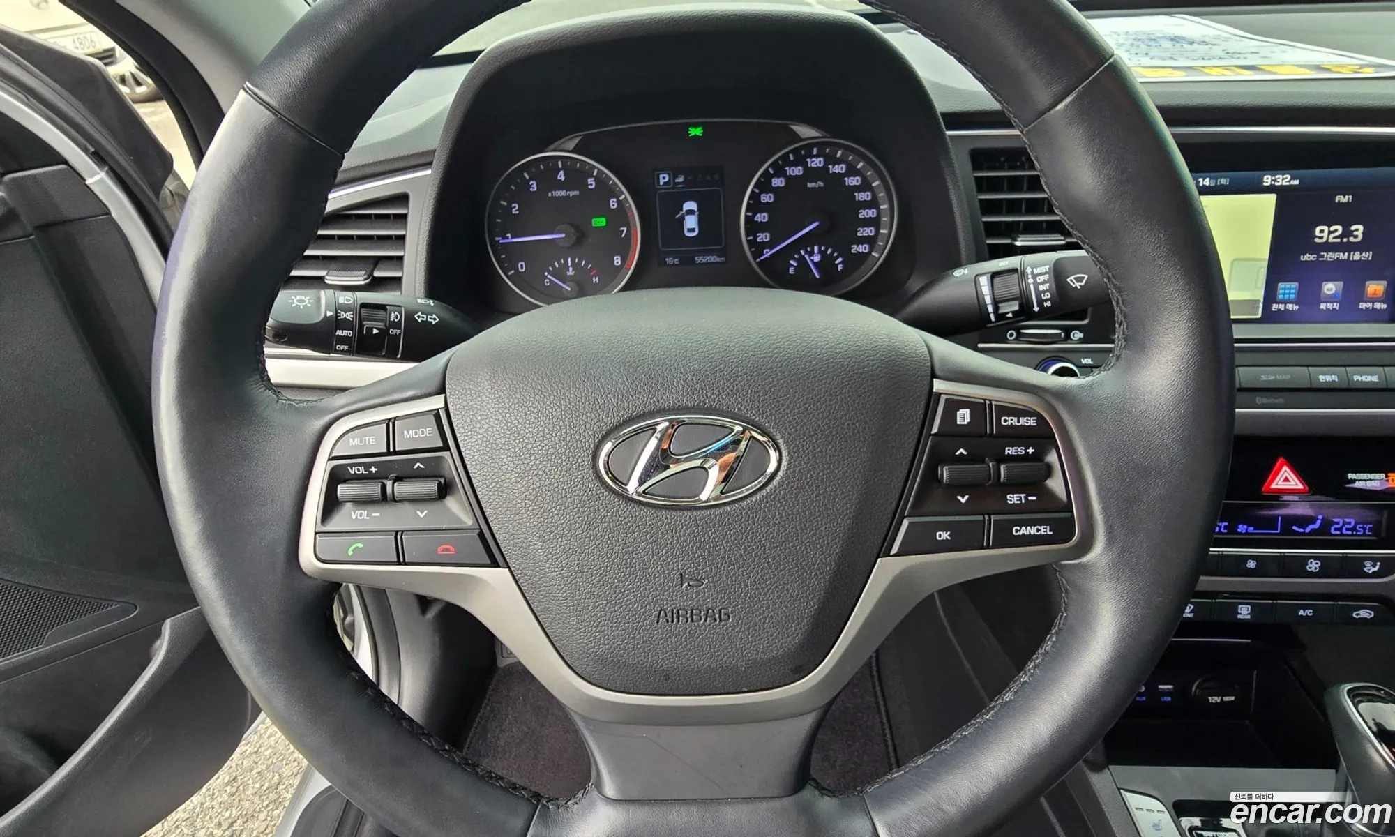 Hyundai Elantra AD 2016 — 2