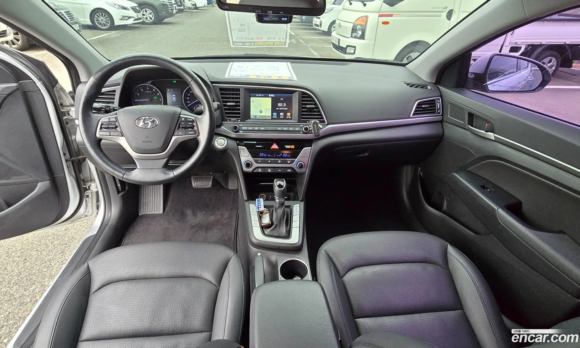 Hyundai Elantra AD 2016 — 4