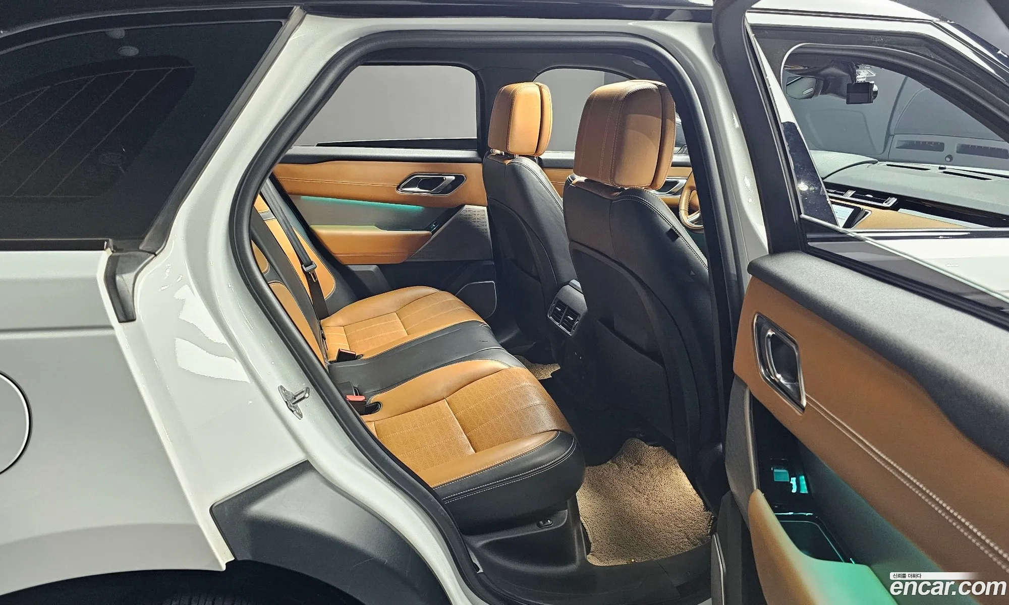 Land Rover Range Rover Velar 2018 — 4
