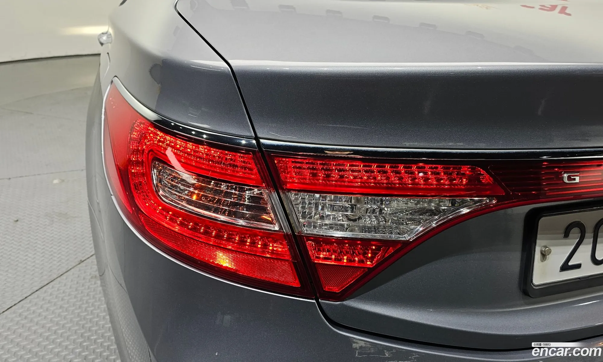 Hyundai Grandeur HG Hybrid 2015 — 22