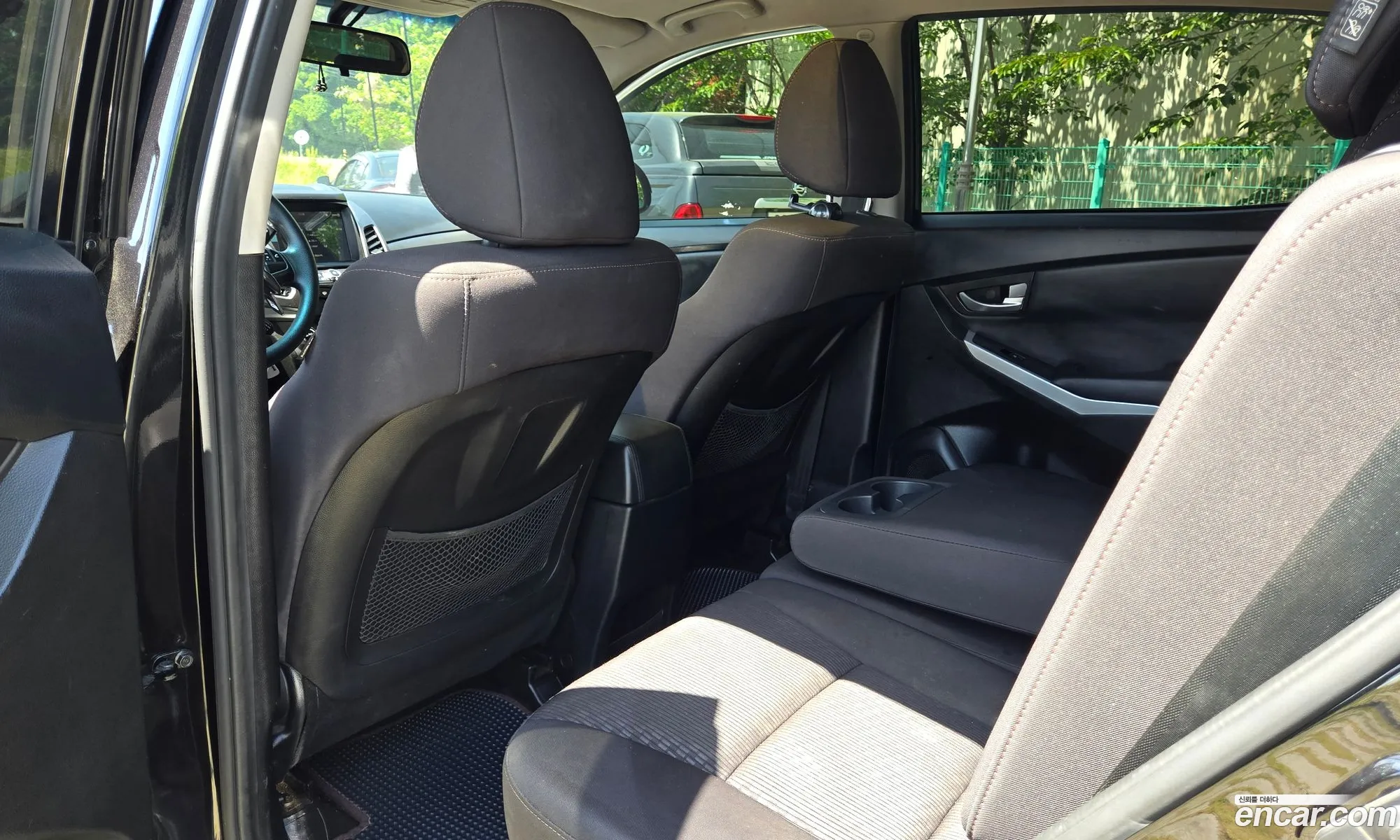 KG Mobility (SsangYong) Korando C 2015 — 18