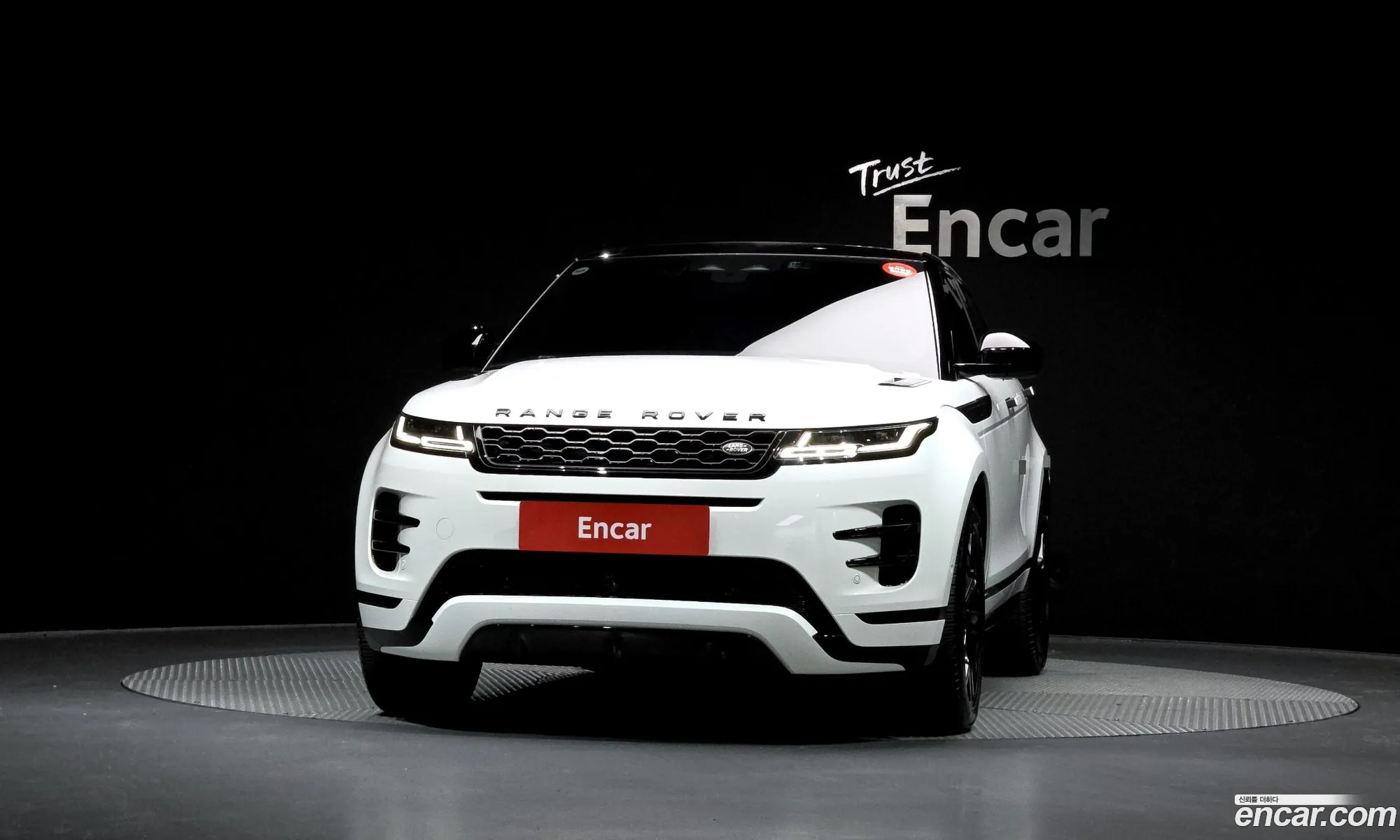 Land Rover Range Rover Evoque 2021 — 12