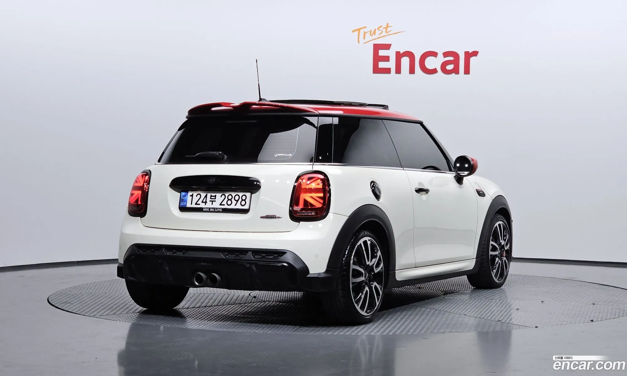Mini Cooper S 2022 WMW81DH0XN2R72600 — 11