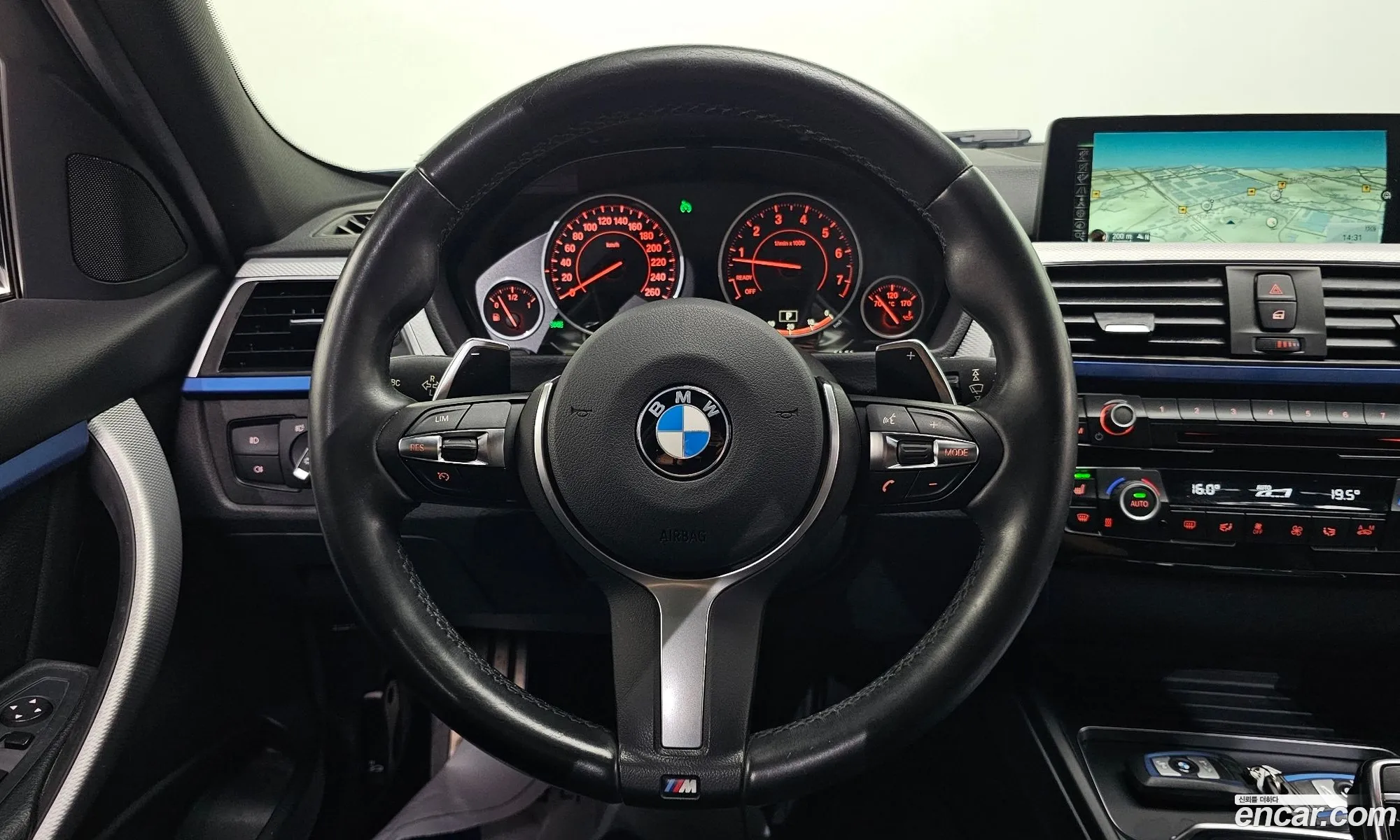BMW 3 Series 2016 WBA8A9105GK760004 — 8