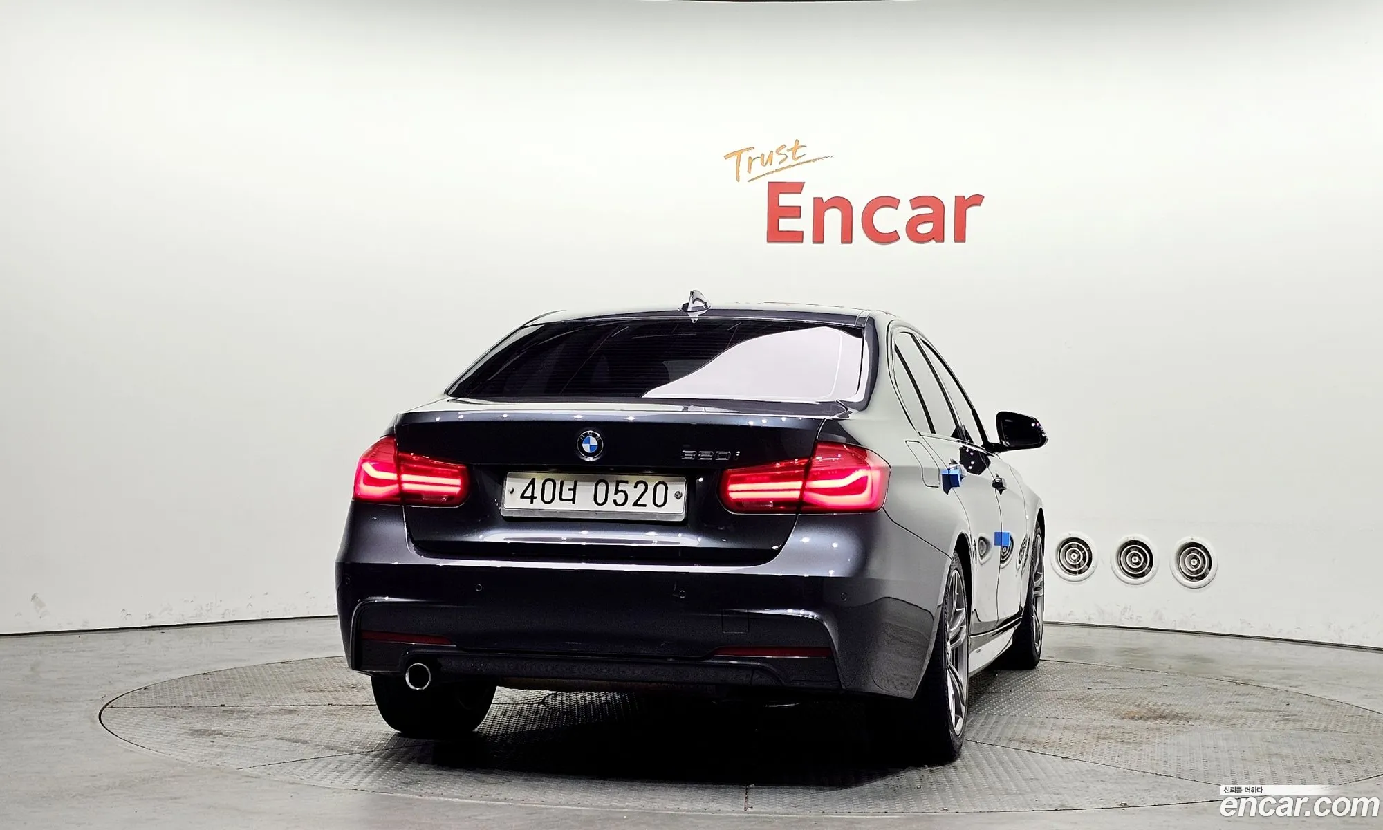 BMW 3 Series 2016 WBA8A9105GK760004 — 5