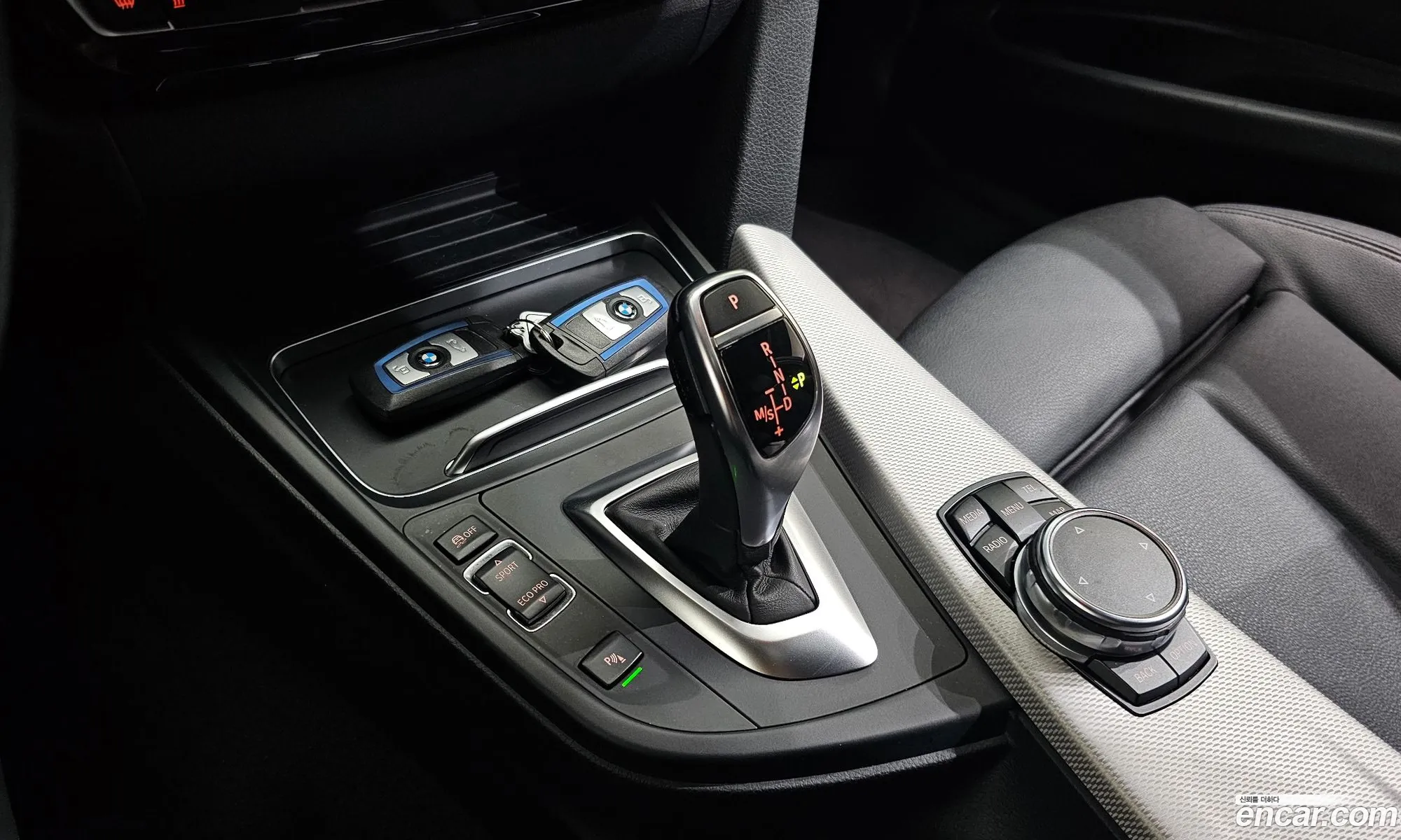 BMW 3 Series 2016 WBA8A9105GK760004 — 12