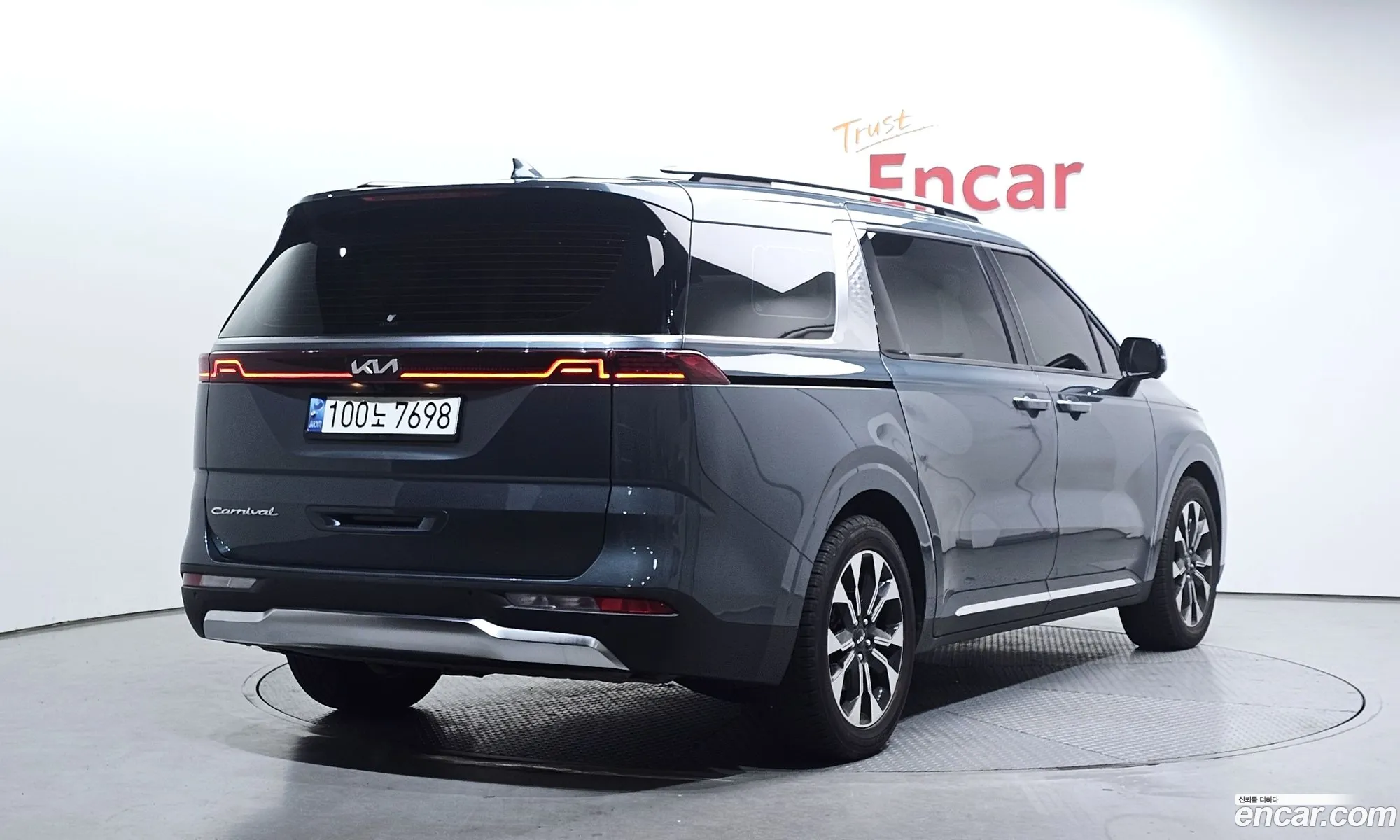 Kia Carnival 2020 — 13
