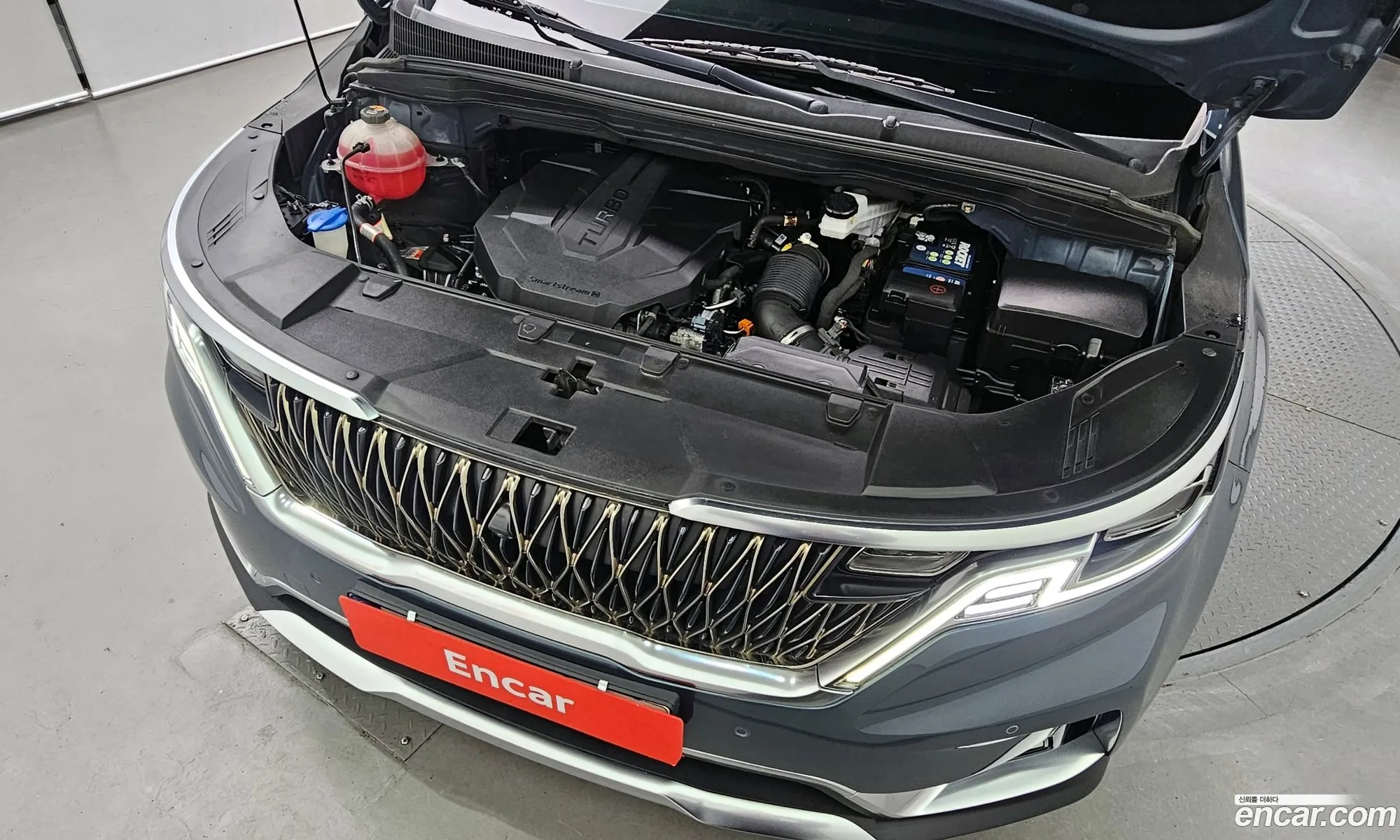 Kia Carnival 2020 — 12