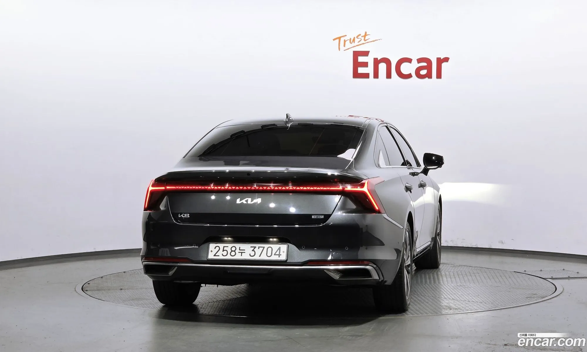 Kia K8 Hybrid 2022 — 20
