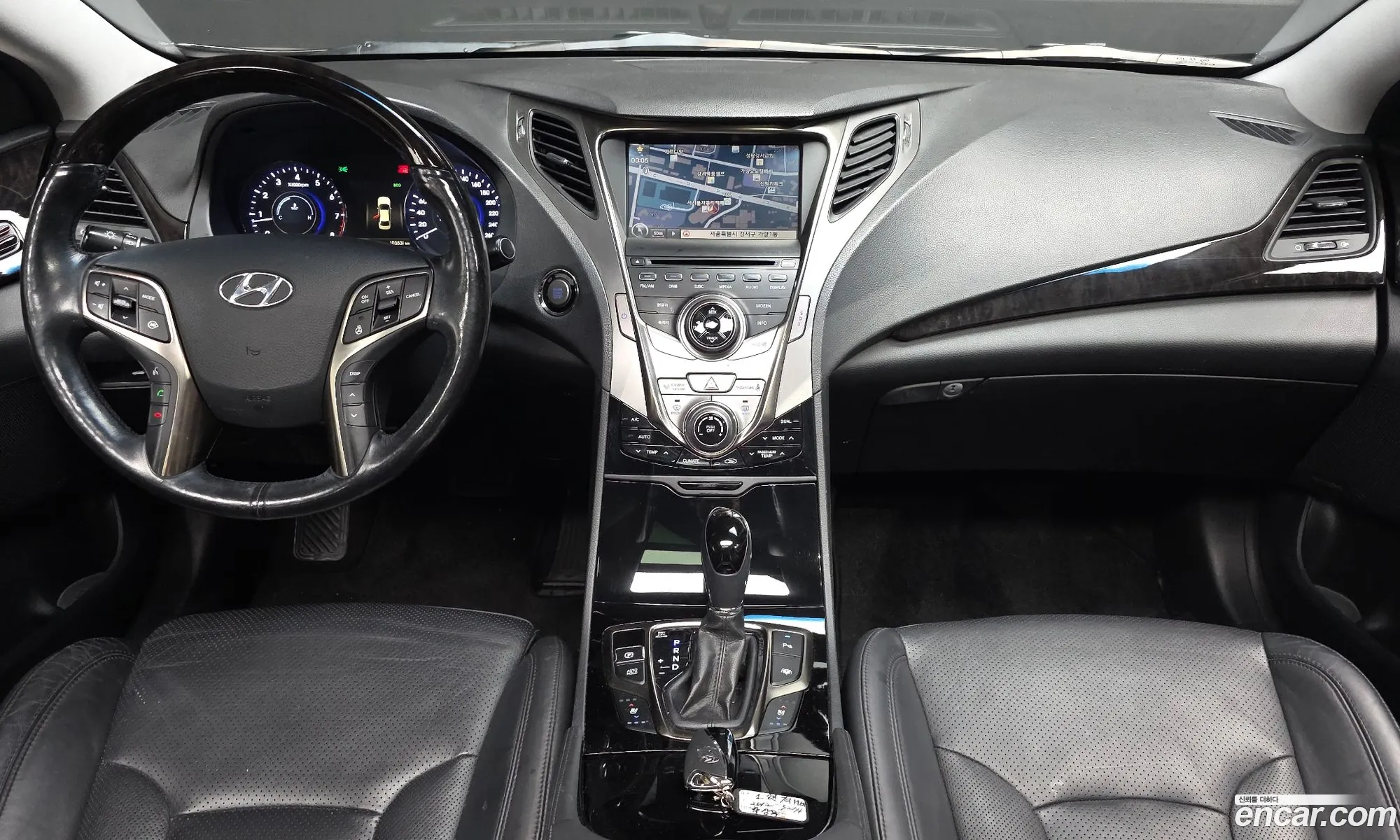 Hyundai Grandeur HG 2012 — 20