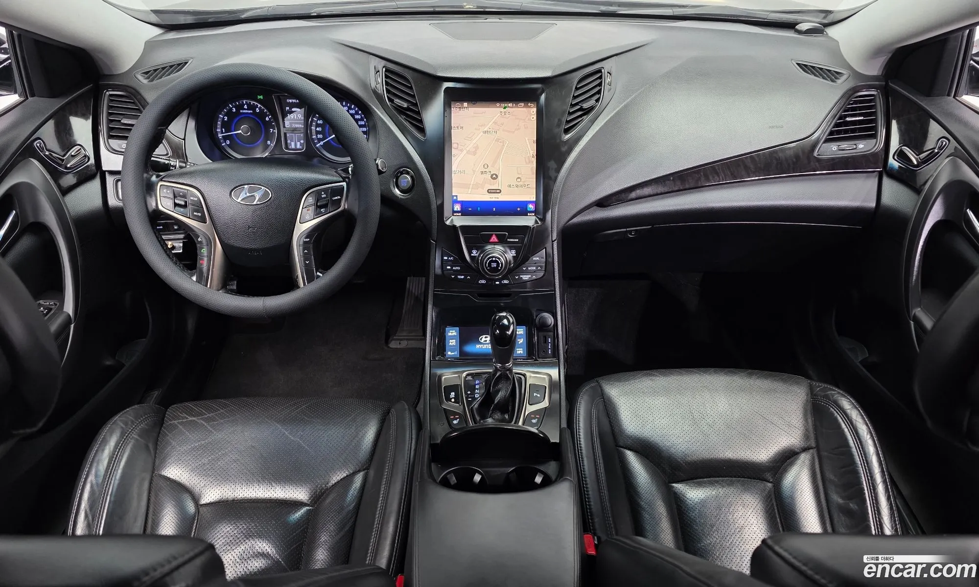 Hyundai Grandeur HG 2014 — 14