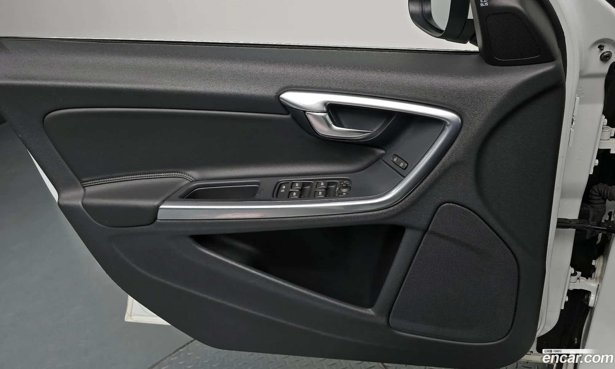 Volvo S60 2014 YV1FS84BBF2348100 — 5