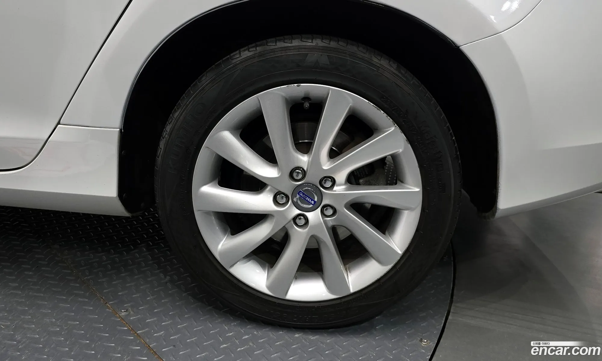 Volvo S60 2014 YV1FS84BBF2348100 — 21