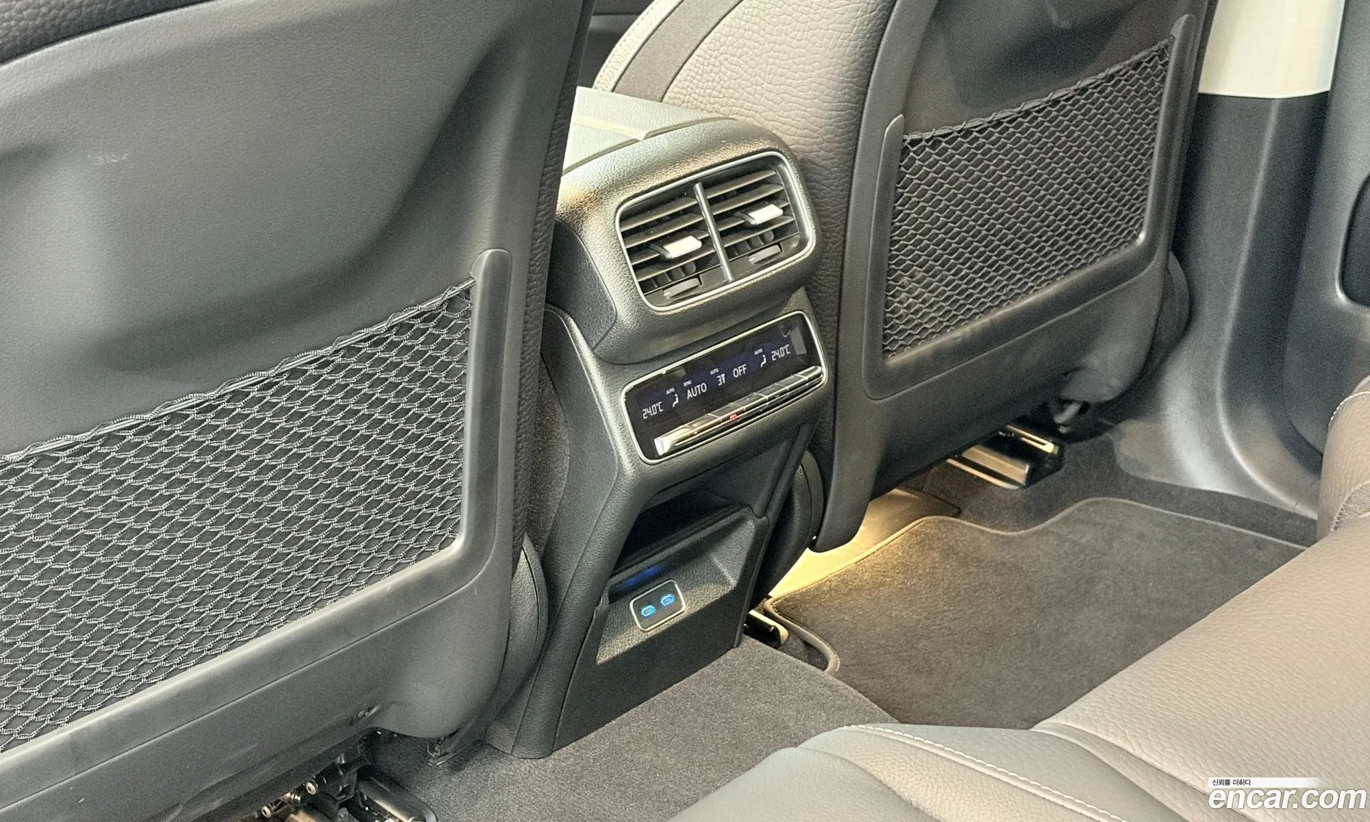 Mercedes-Benz GLE-Class W167 2025 — 10