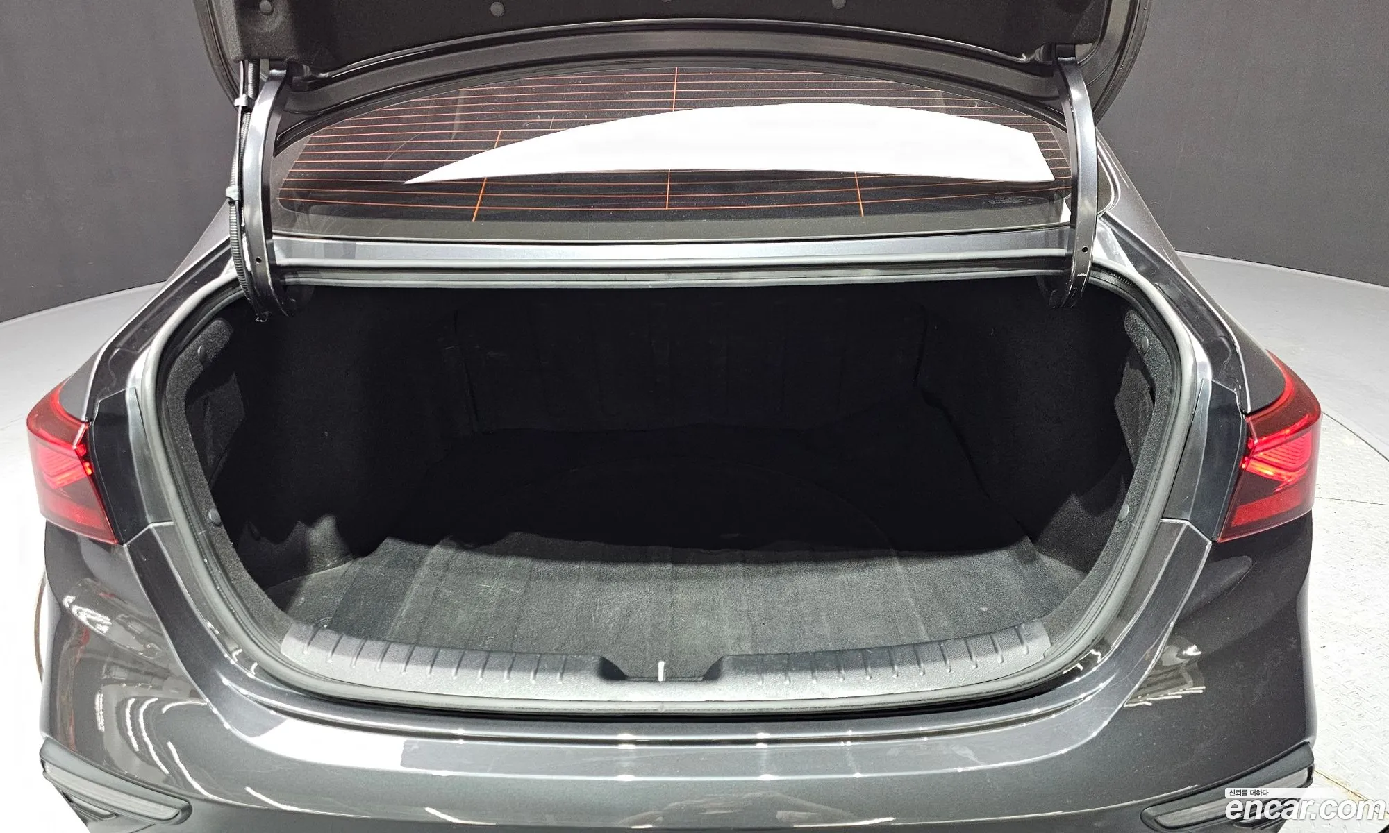 Kia K3 2019 — 19