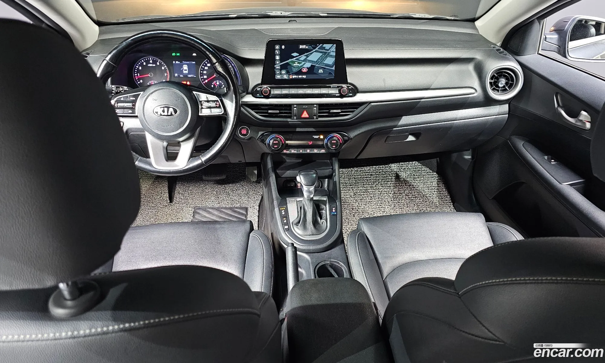 Kia K3 2019 — 16