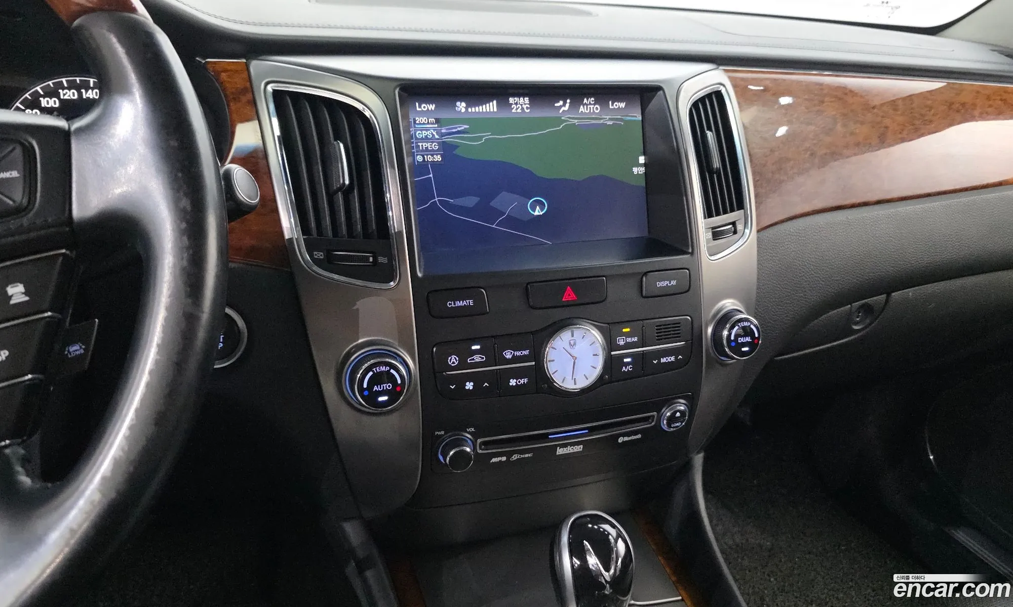 Hyundai Equus 2009 — 20