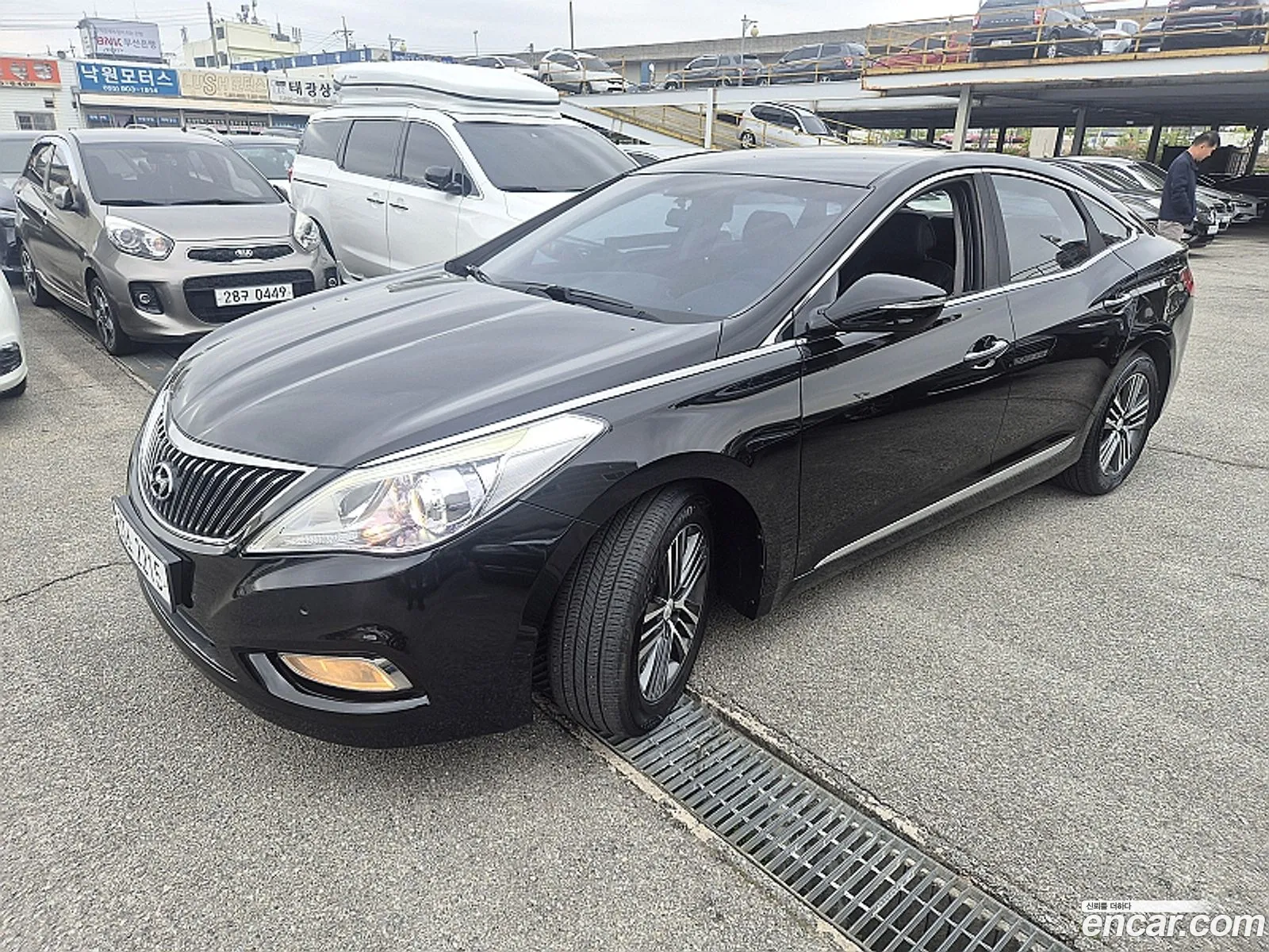 Hyundai Grandeur HG 2014 — 11