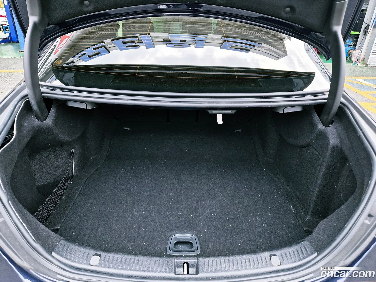 Mercedes-Benz E-Class W213 2020 — 17