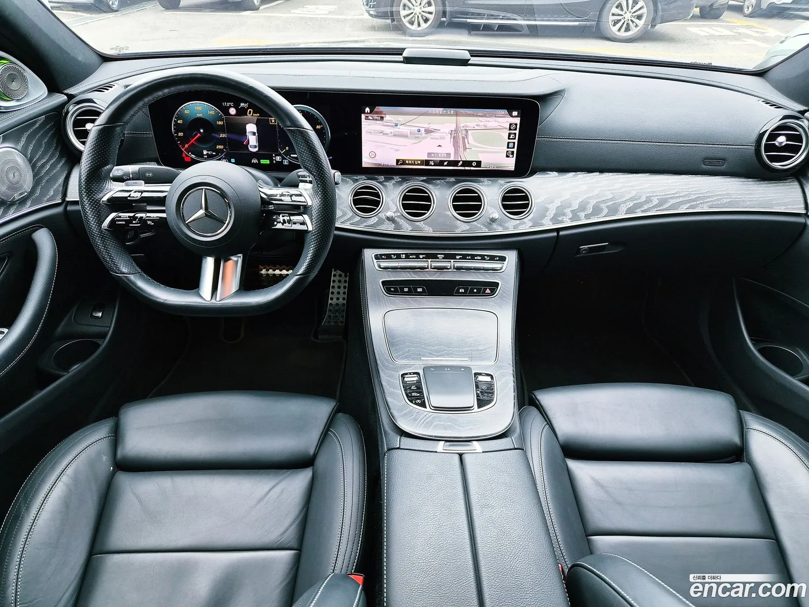 Mercedes-Benz E-Class W213 2020 — 19