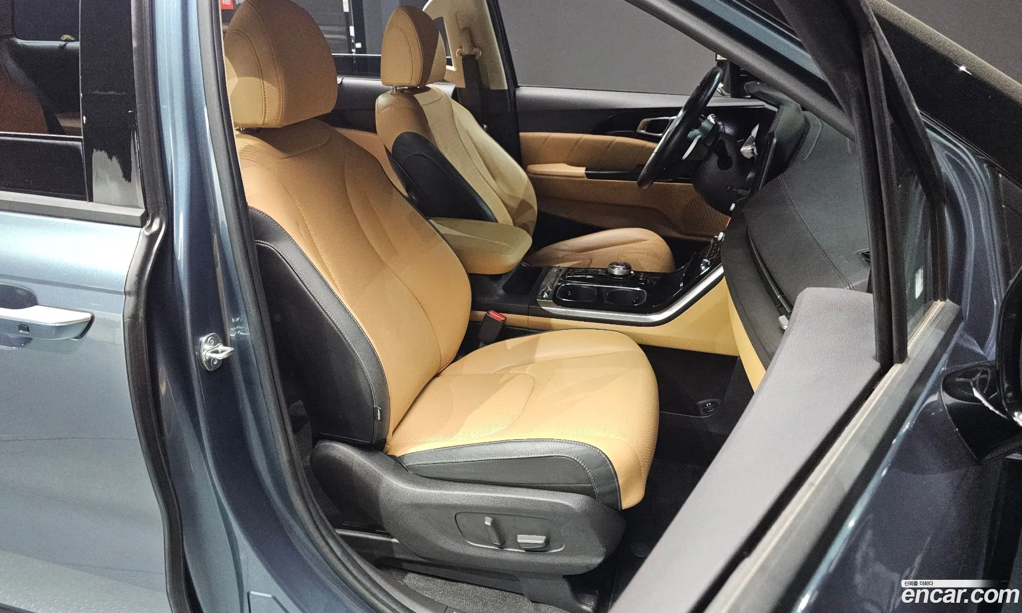 Kia Carnival 2022 — 3