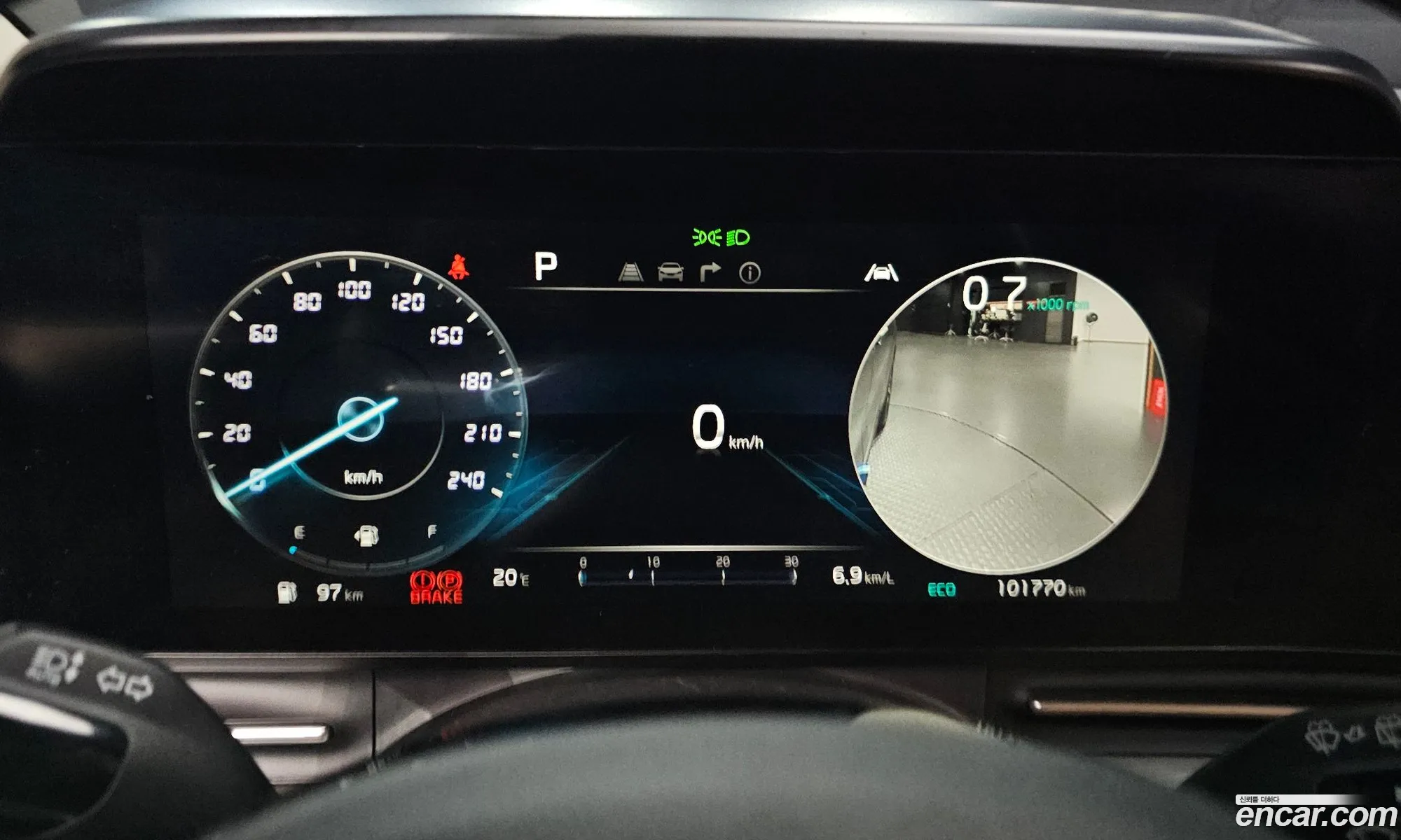 Kia Carnival 2022 — 14