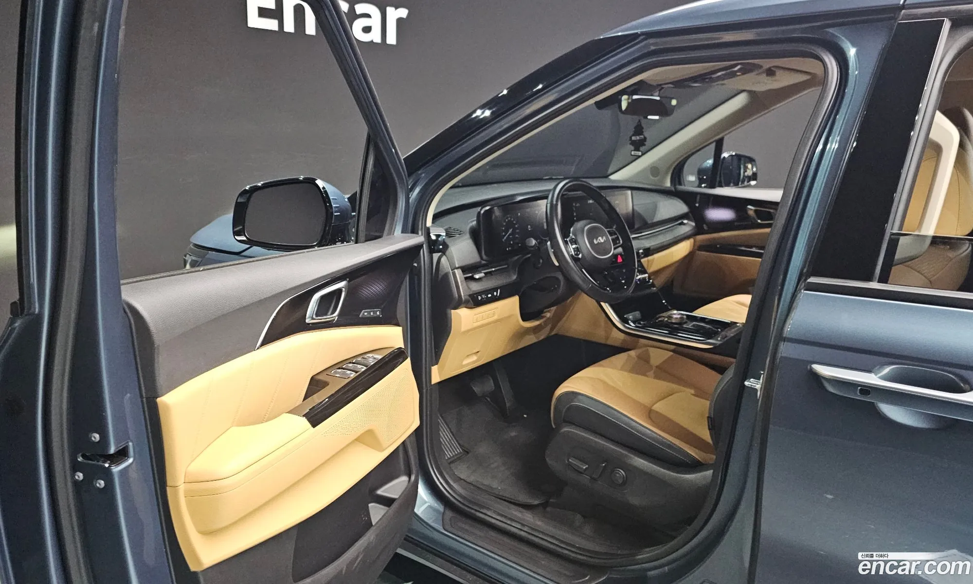 Kia Carnival 2022 — 8