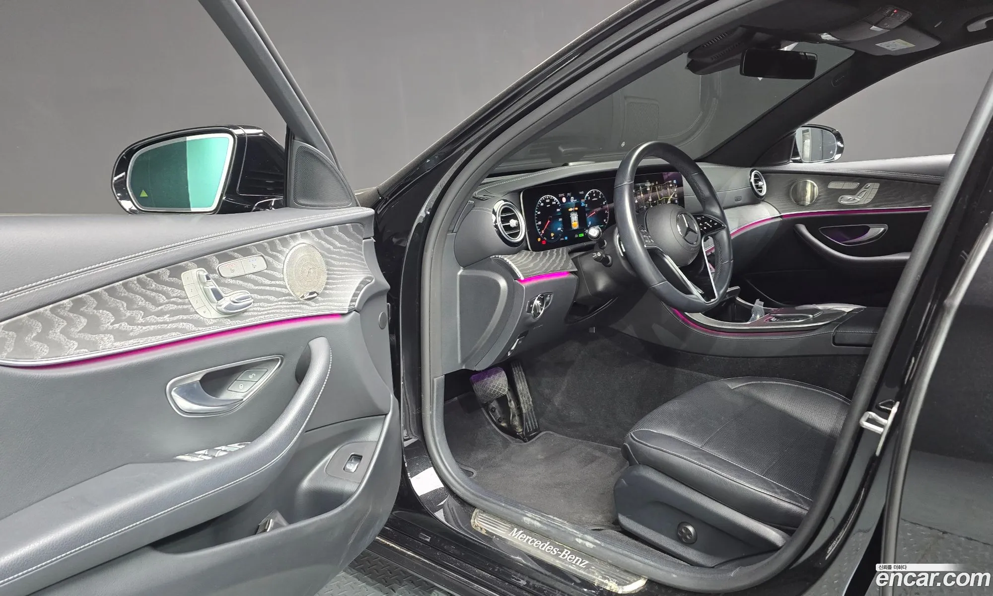 Mercedes-Benz E-Class W213 2022 — 10