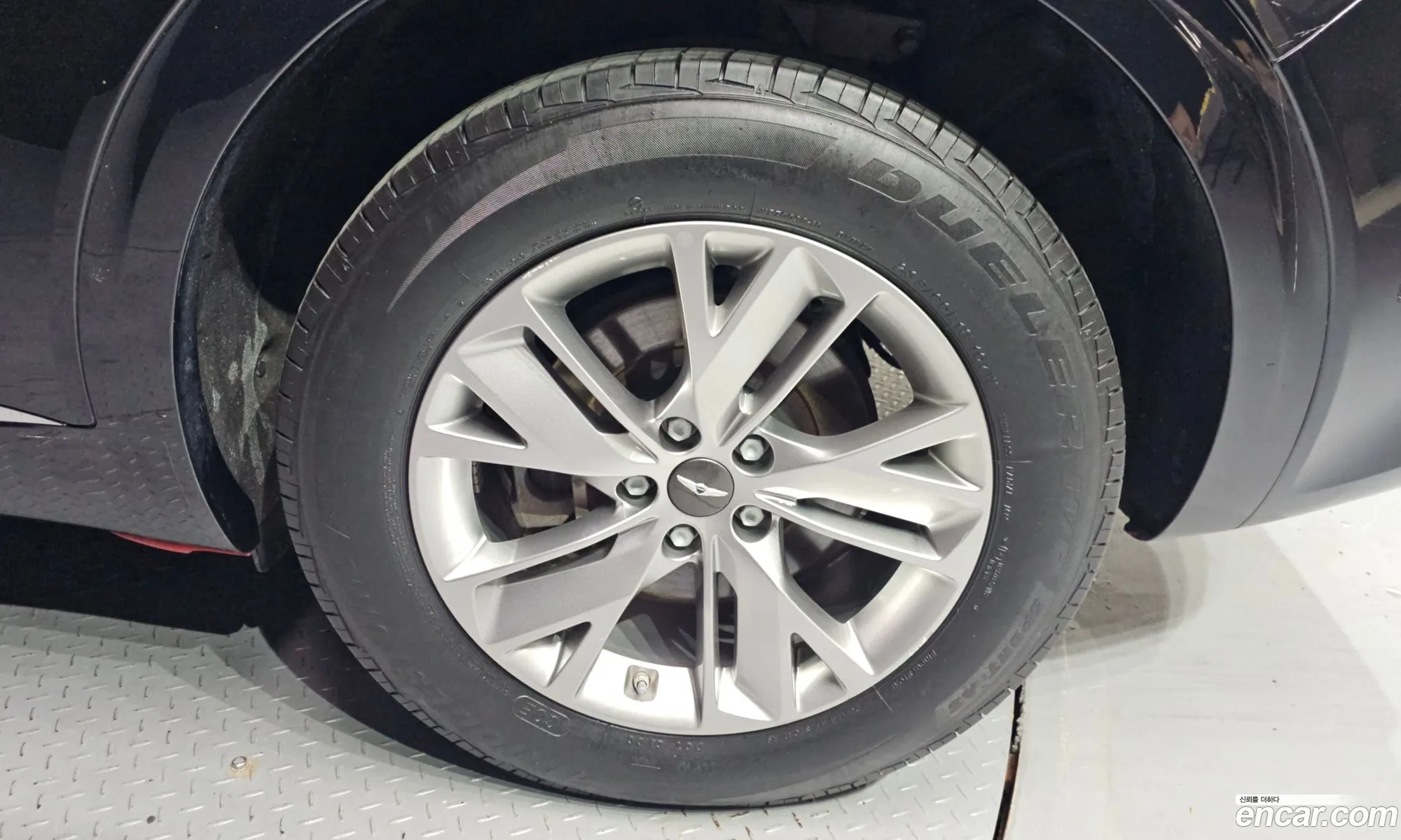 Genesis GV70 2021 — 21