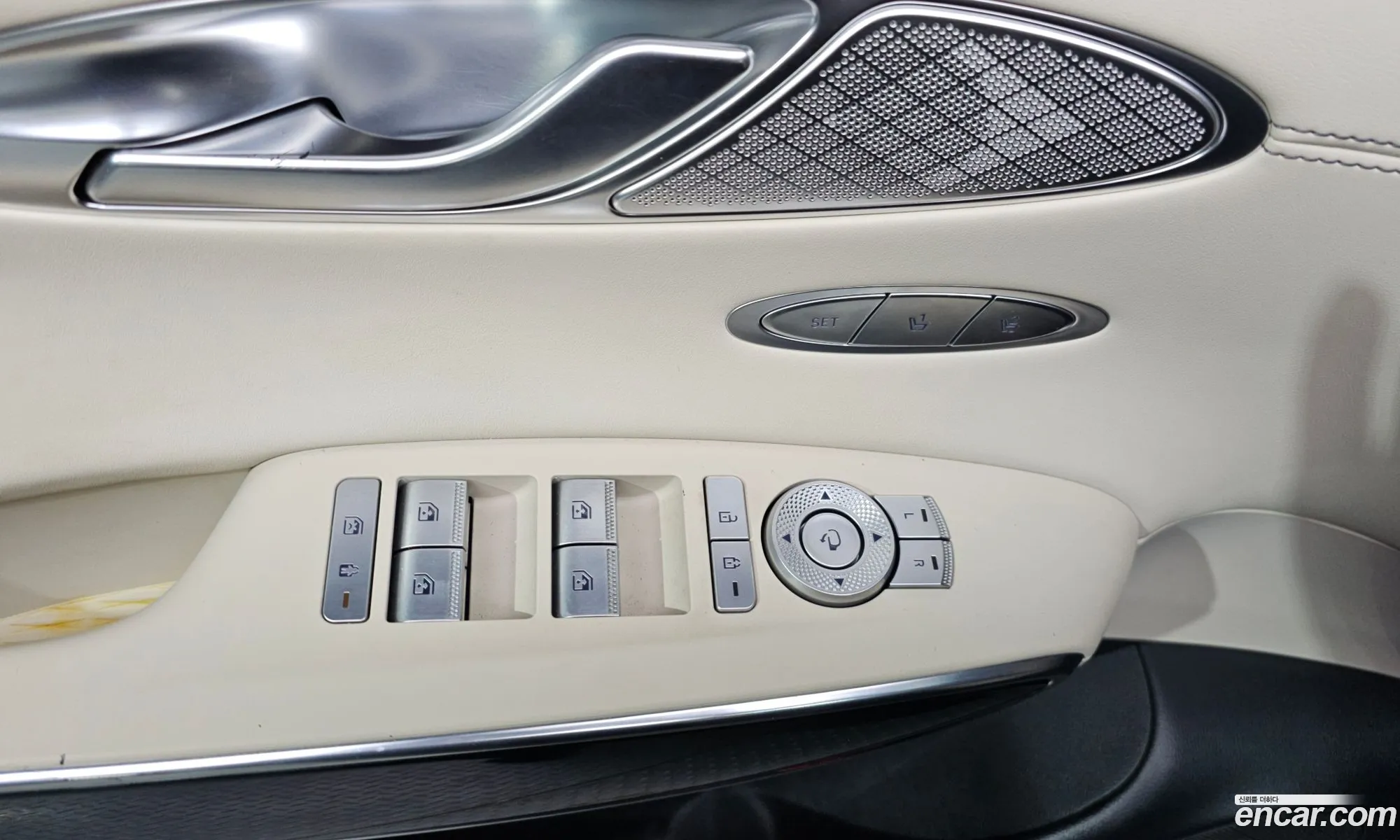 Genesis GV70 2021 — 7
