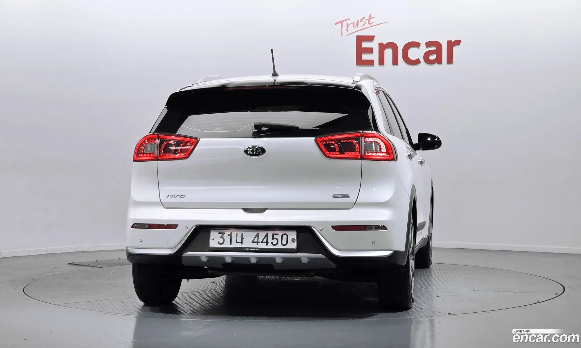 Kia Niro 2017 — 20