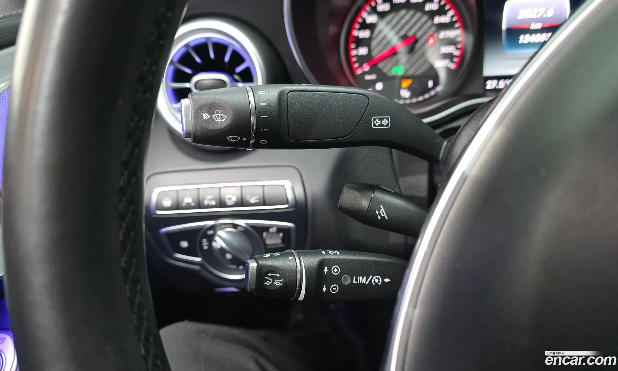 Mercedes-Benz C-Class W205 2018 — 27