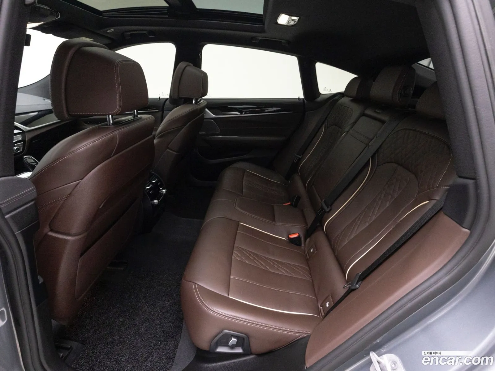 BMW 6 Series GT 2024 — 3
