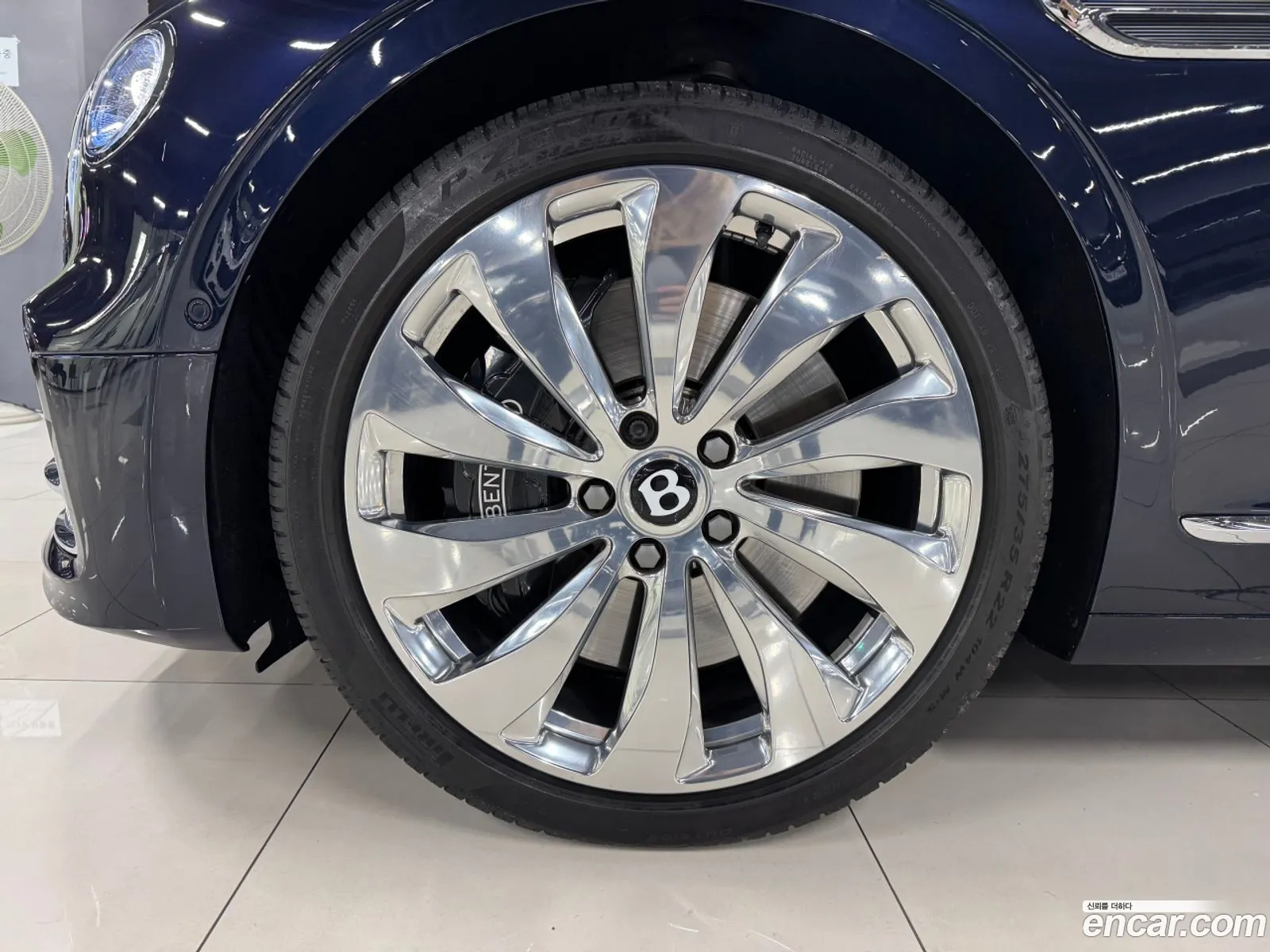 Bentley Flying Spur 2022 — 8
