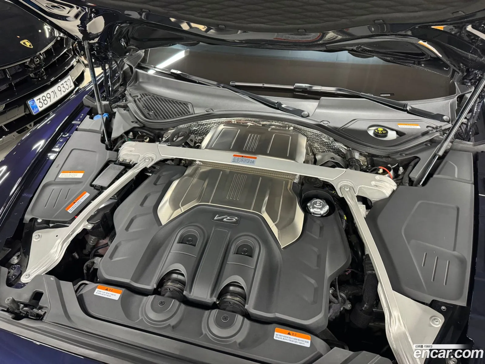 Bentley Flying Spur 2022 — 9