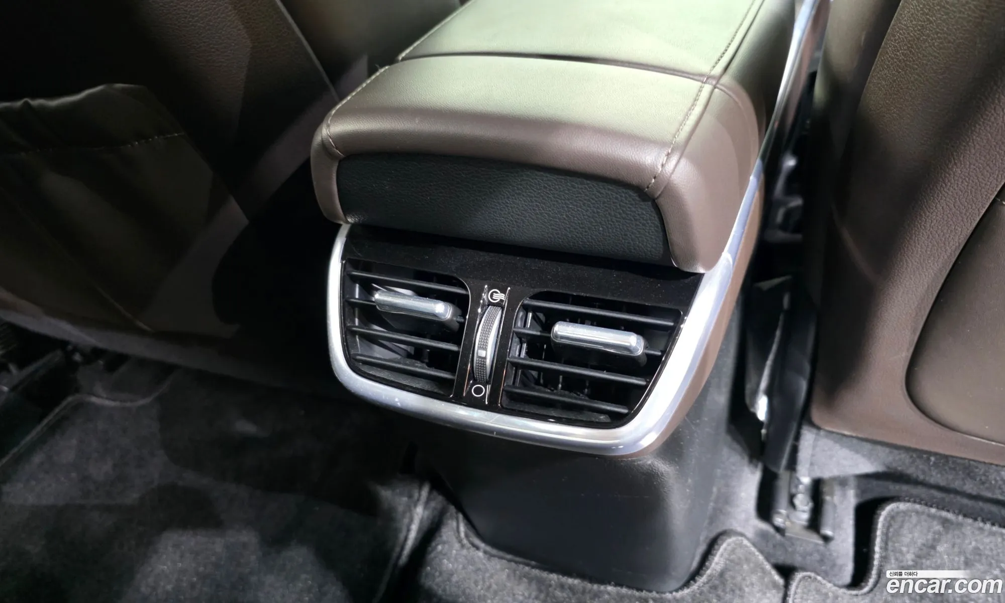 Hyundai Grandeur IG Hybrid 2020 — 39
