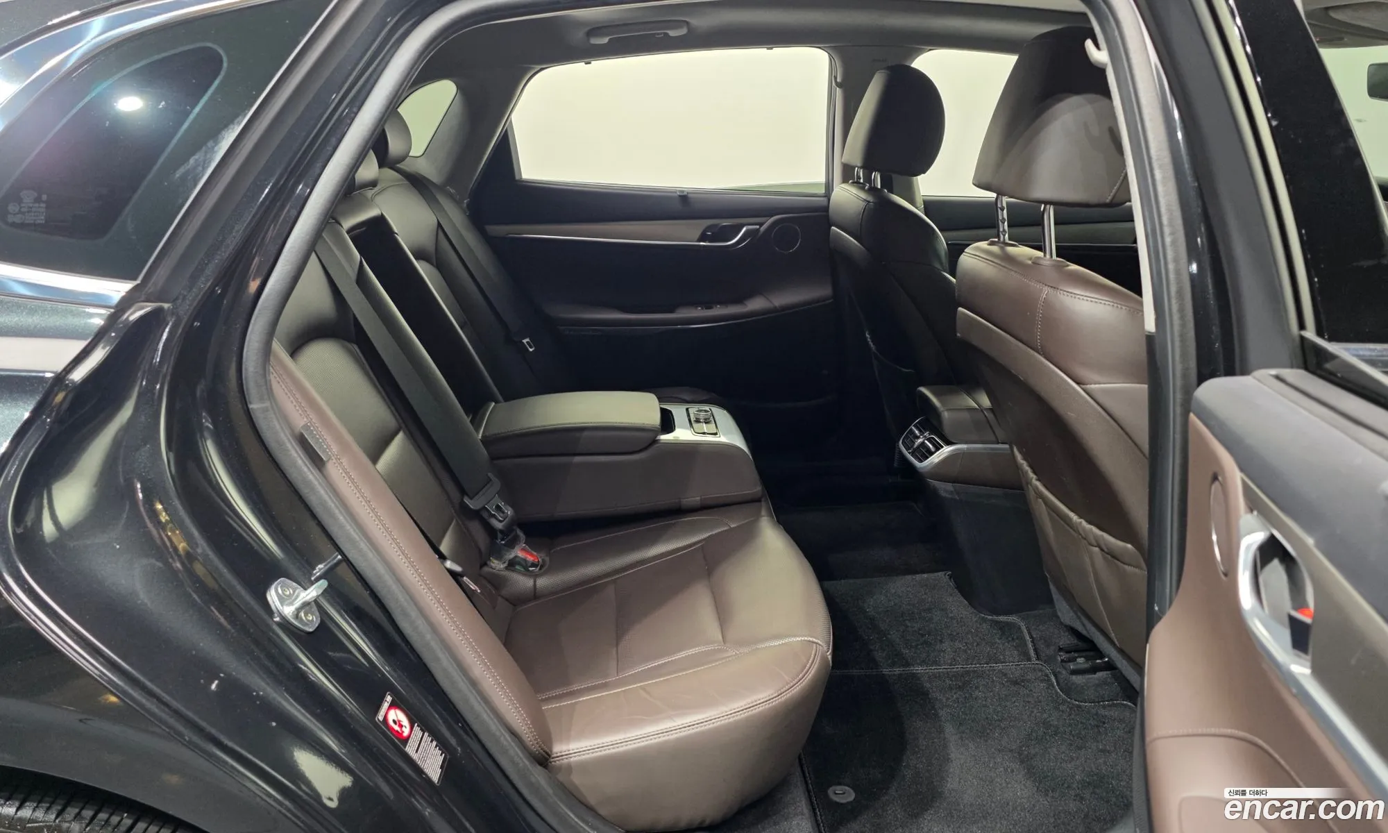 Hyundai Grandeur IG Hybrid 2020 — 37
