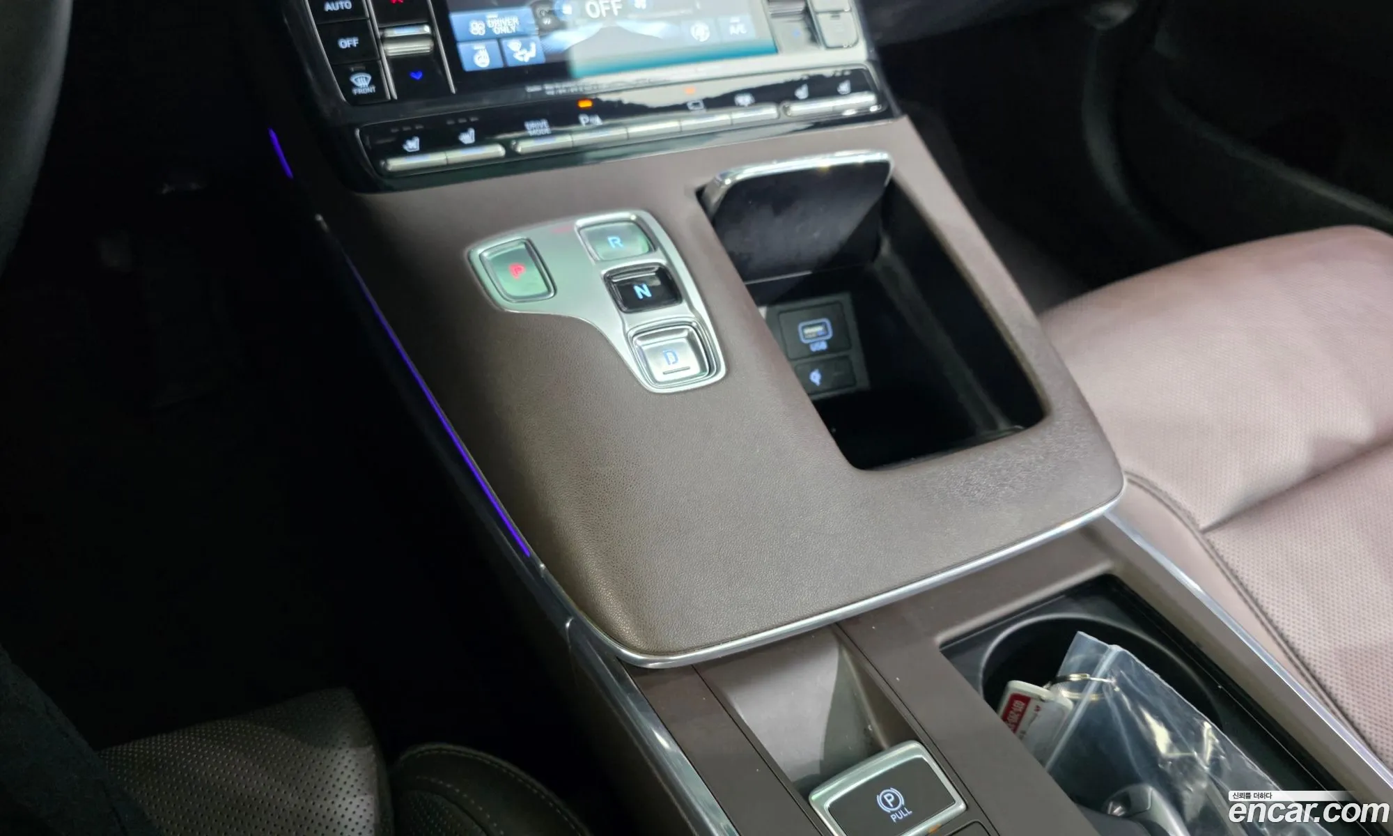 Hyundai Grandeur IG Hybrid 2020 — 3