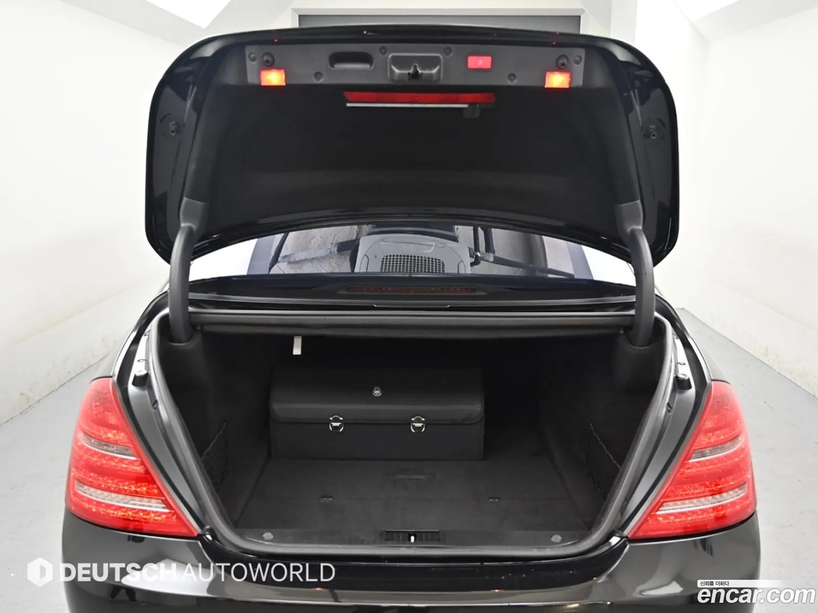 Mercedes-Benz S-Class W221 2013 — 13