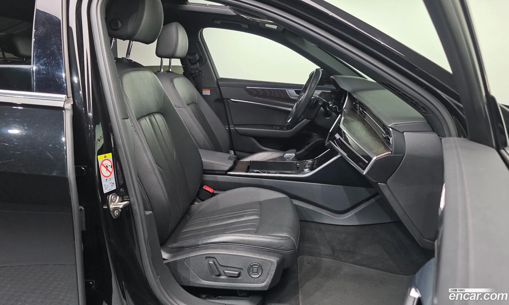 Audi A6 2019 WAUZZZF28KN132615 — 6