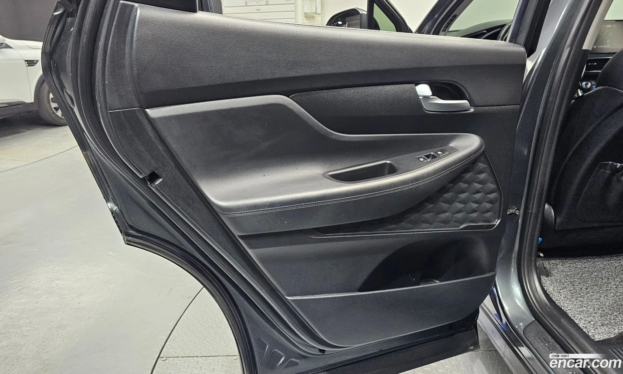 Hyundai Santa Fe TM 2018 — 18