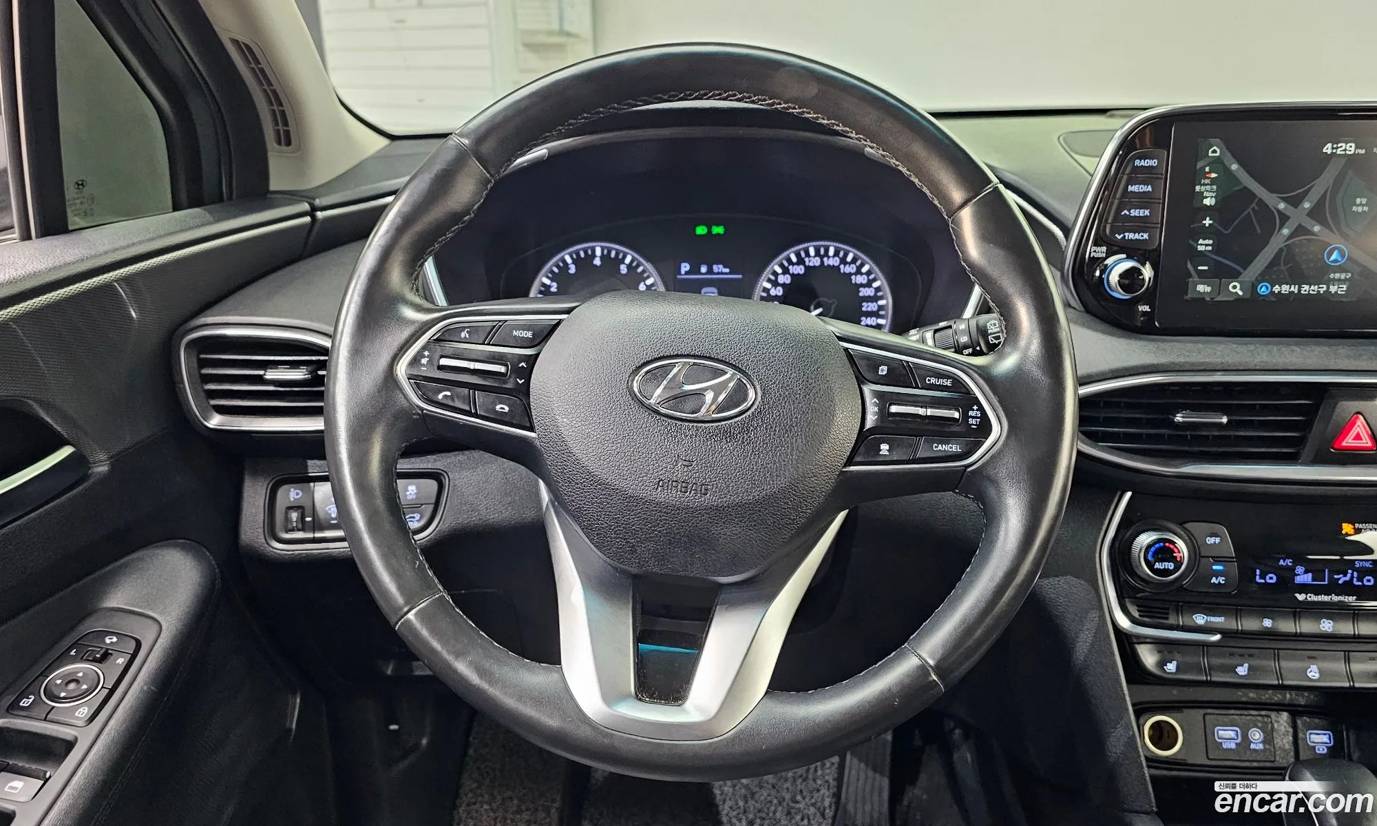 Hyundai Santa Fe TM 2018 — 25