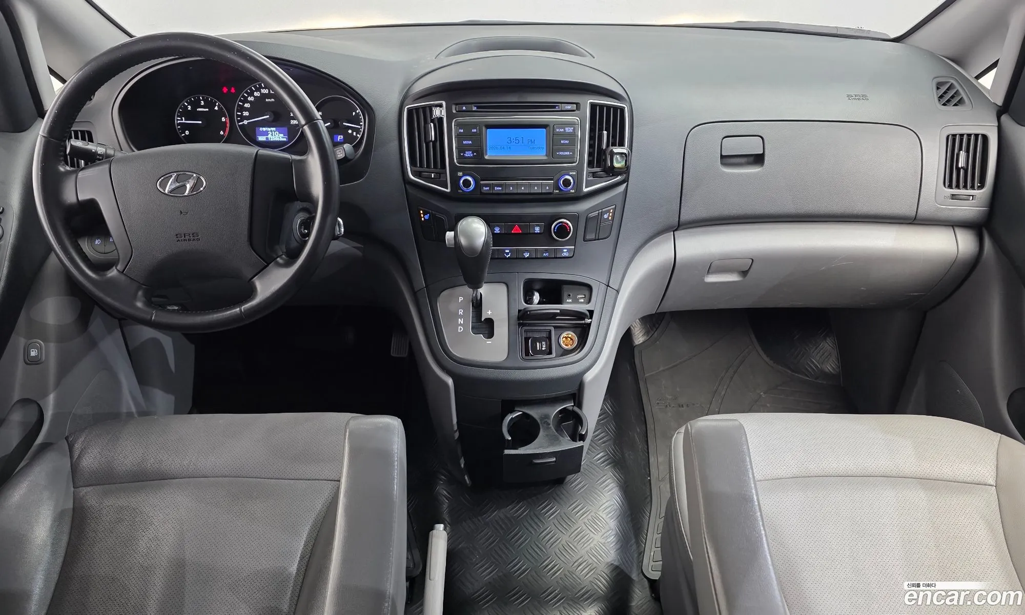 Hyundai Grand Starex 2018 — 20