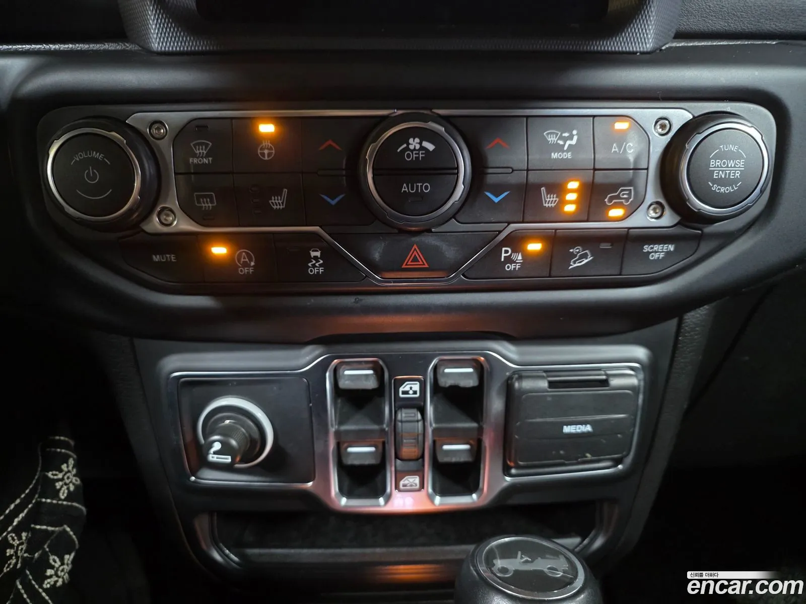 Jeep Wrangler 2019 — 6