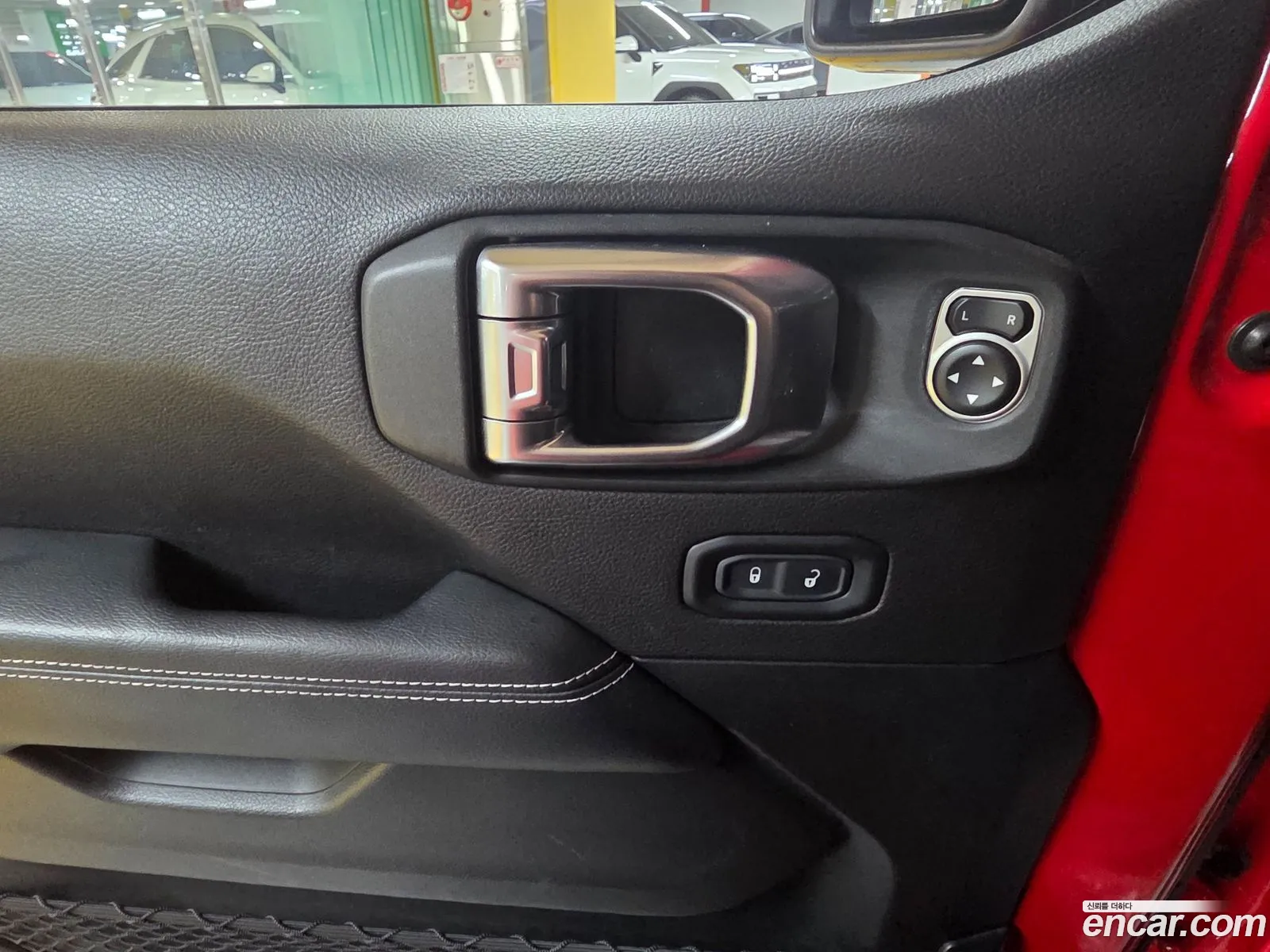 Jeep Wrangler 2019 — 12
